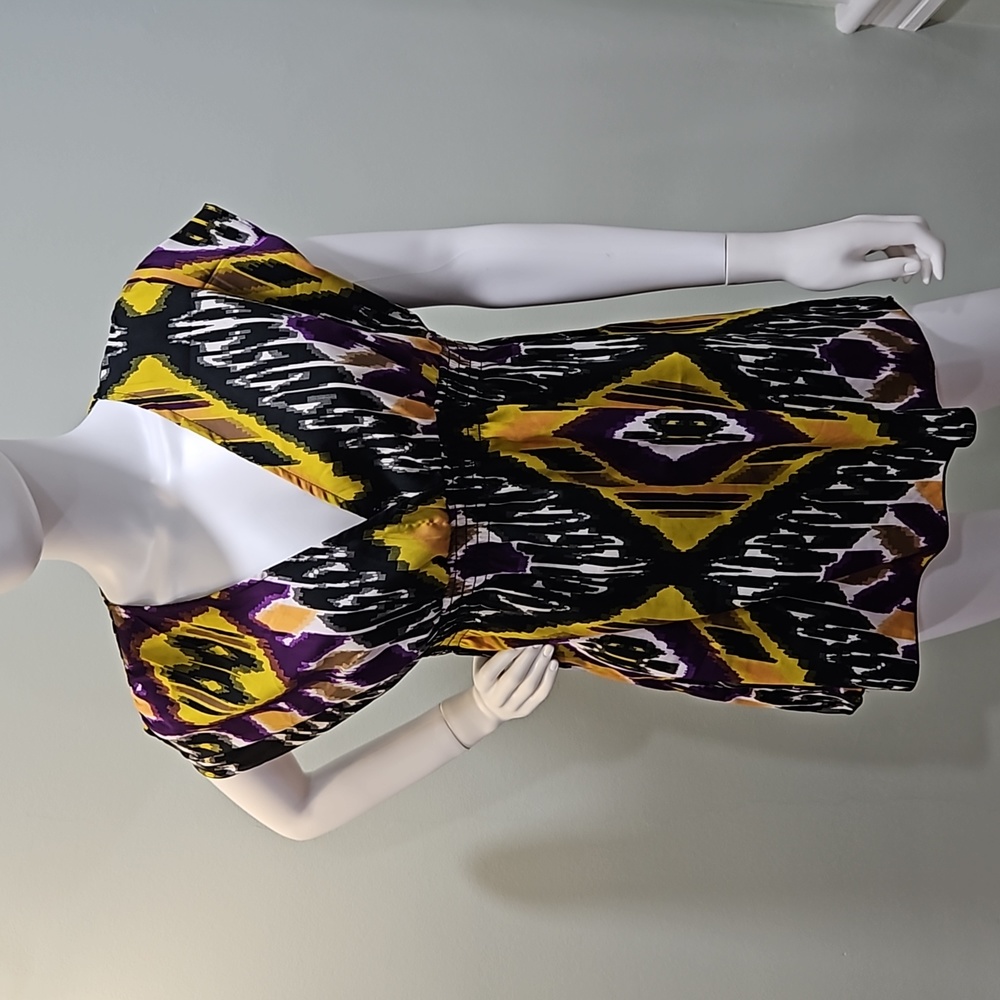 DIMRI Flowy Abstract Color tank Top